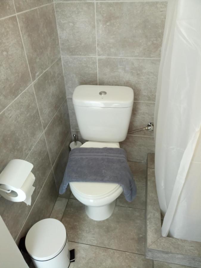 Hotel Poulakis Szkála Kültér fotó